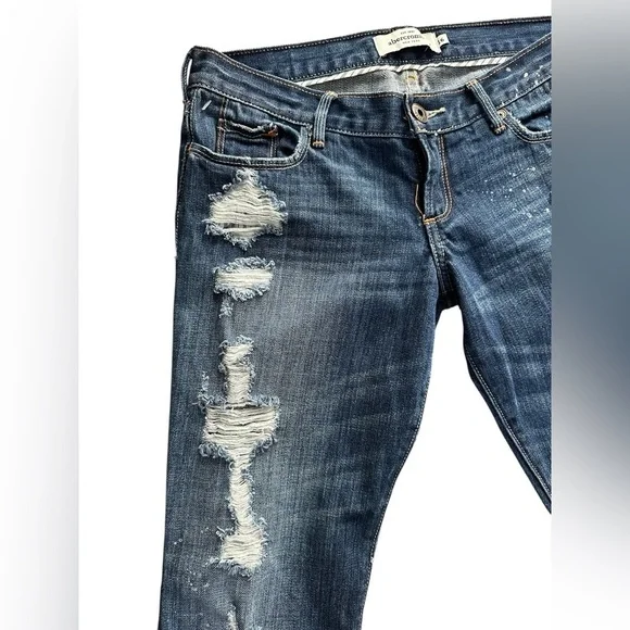 Abercrombie & Fitch Distressed Low-Rise Straight Leg Jeans – Size 30x32 - Picture 5 of 16